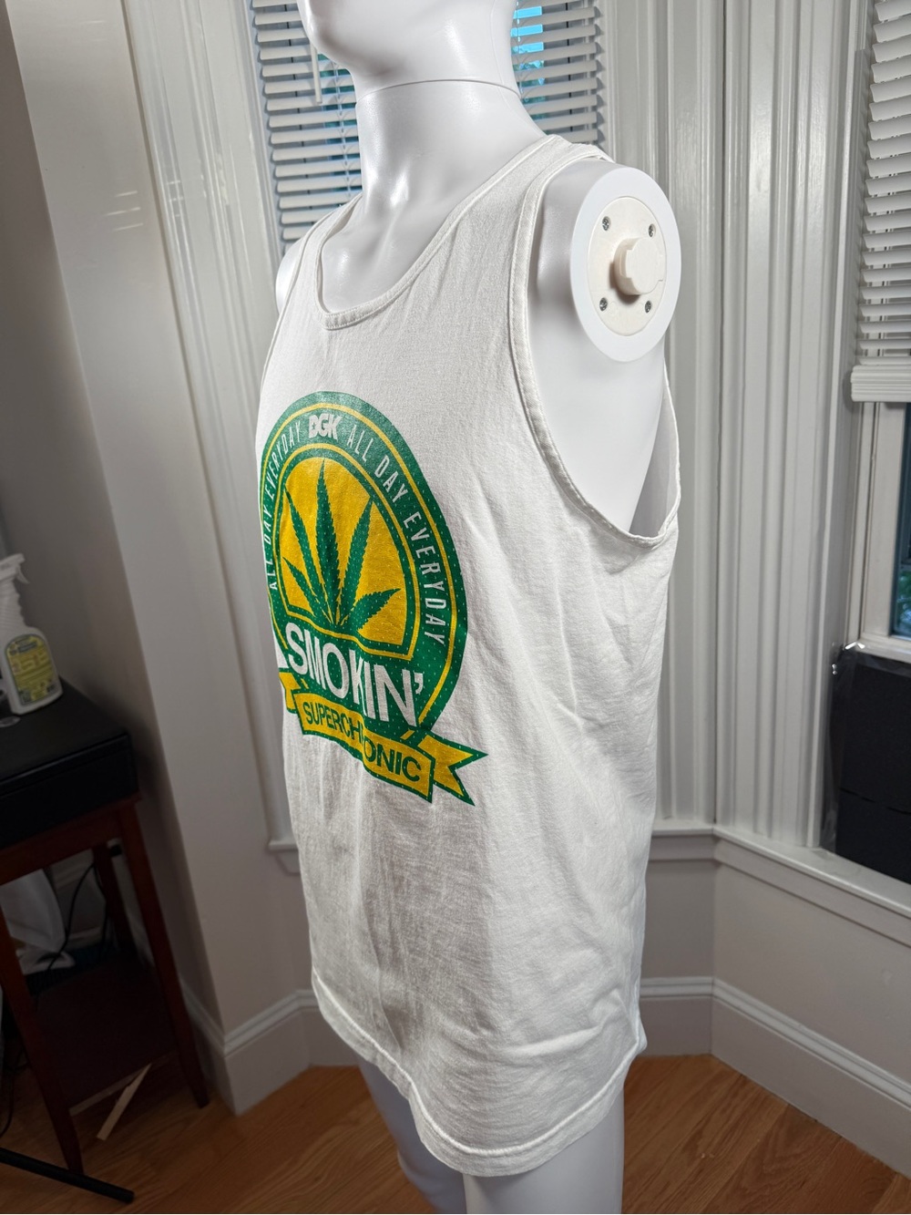DGK Smokin Superchronic Marijuana Graphic Tank Top Men’s Large White